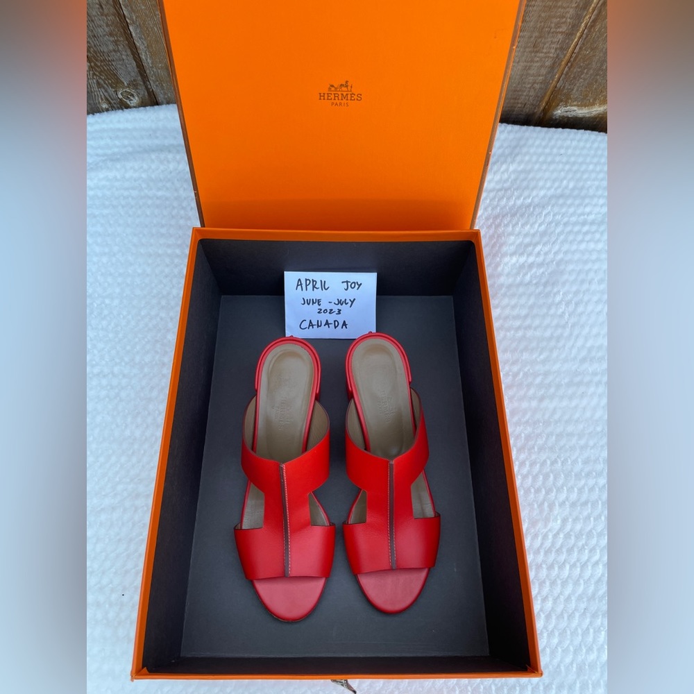 Hermes sandals size 38